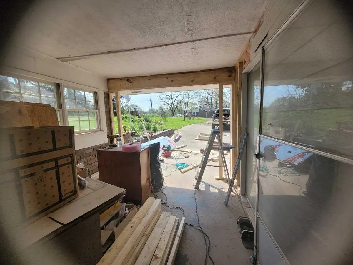 Air movers and dehumidifier for Drying & Dehumidification in Fort Oglethorpe